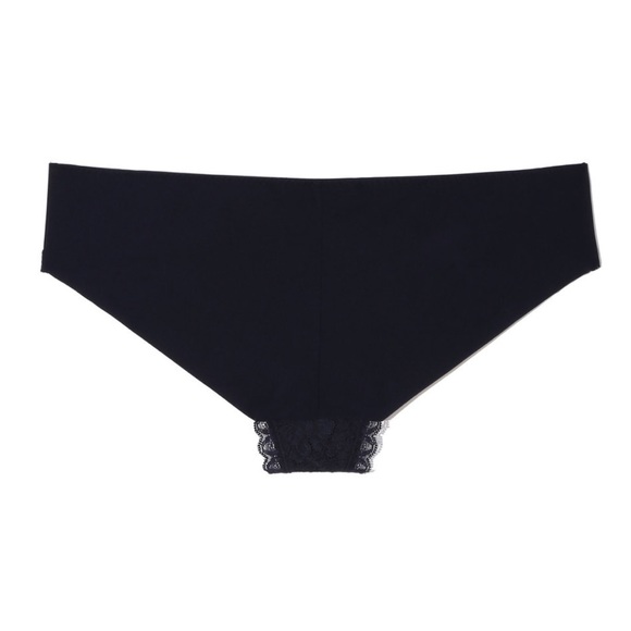 Stella McCartney ”Bella Admiring” Underwear - Picture 8 of 12